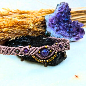 candice-mary-micro-macrame-creatrice-artisanat-lithotherapie-rochefort-du-gard-amethyste-bracelet
